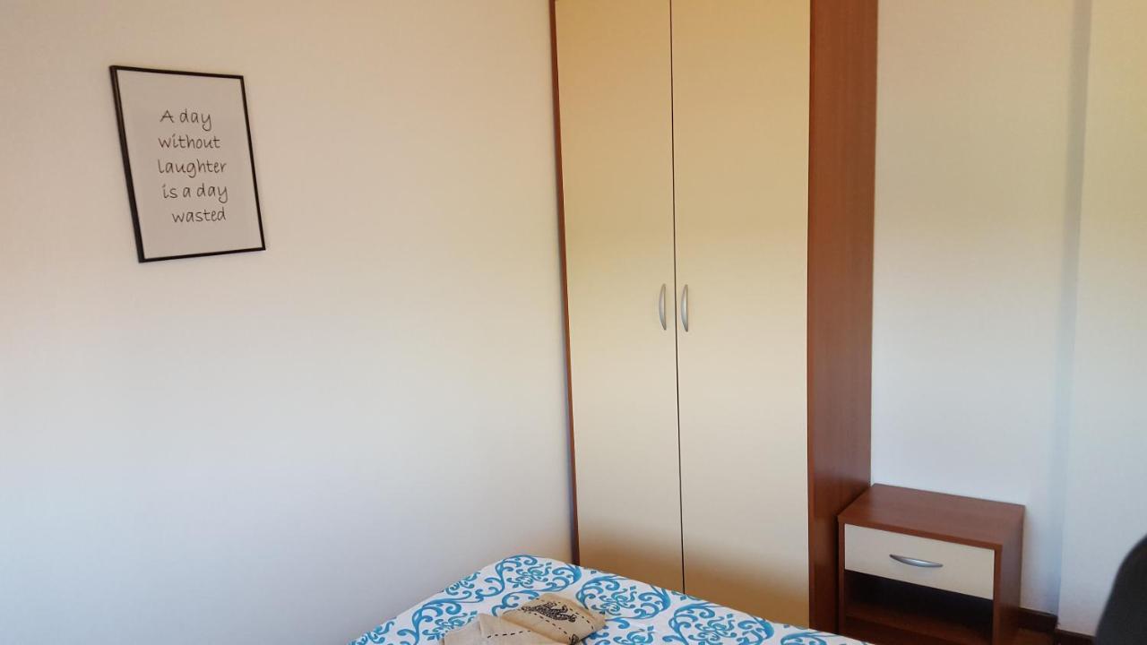 Apartmani Viktorija Fazana Bagian luar foto