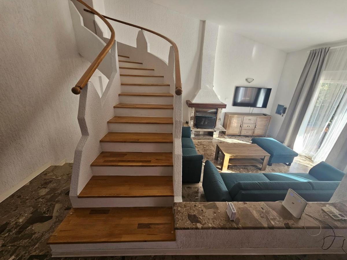 Apartmani Viktorija Fazana Bagian luar foto