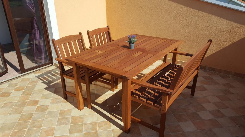 Apartmani Viktorija Fazana Bagian luar foto